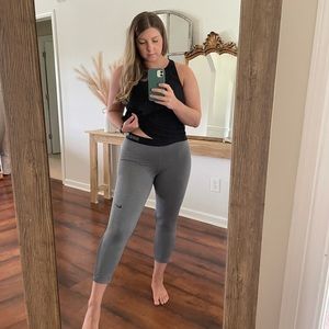 Gray Nike Pro crop leggings size large